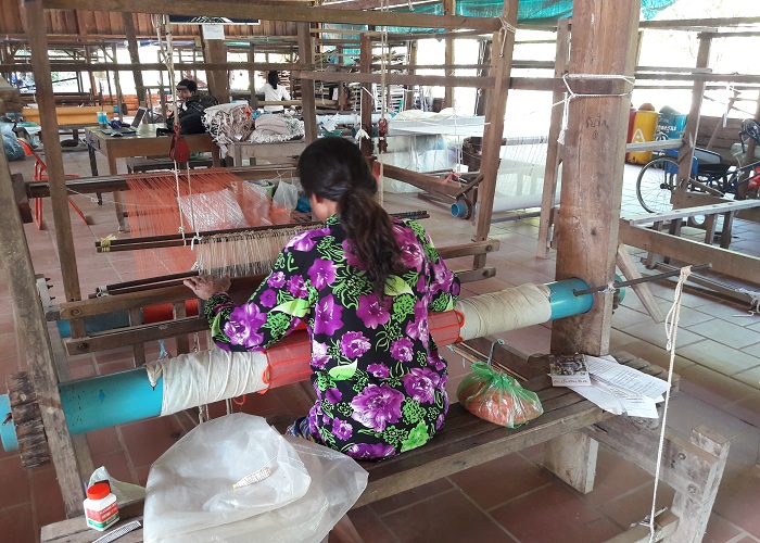 Prasat Preah Vihear Weaves of Cambodia atelier tissage